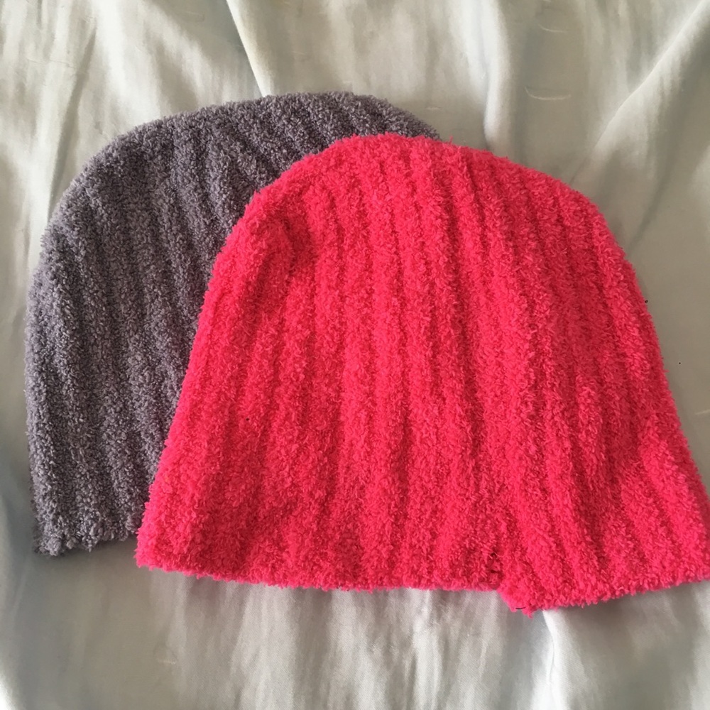 Bundle of Two Winter Beanies 💞